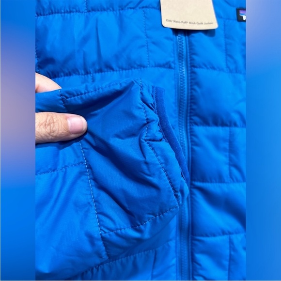 Patagonia Boys' XL Nano Puff Brick Quilt Jacket Endless Blue NWT Youth Kids - Picture 6 of 9